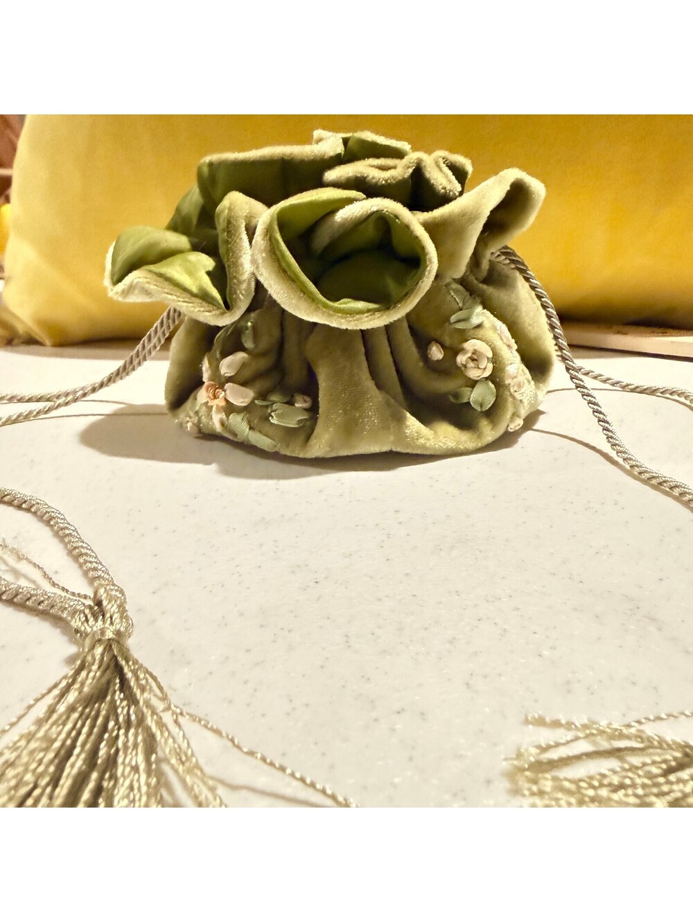 Green Velvet Boho Fairycore Jewelry Drawstring Floral Embroidered Pouch